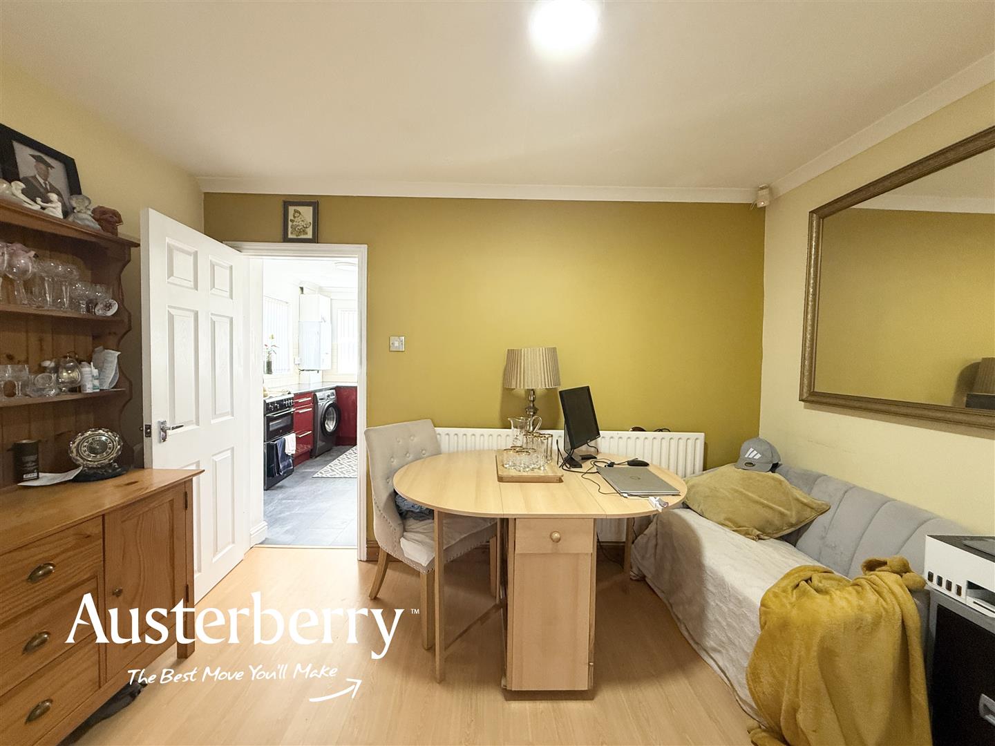4 bed property in Heathcote Road, Stoke-On-Trent